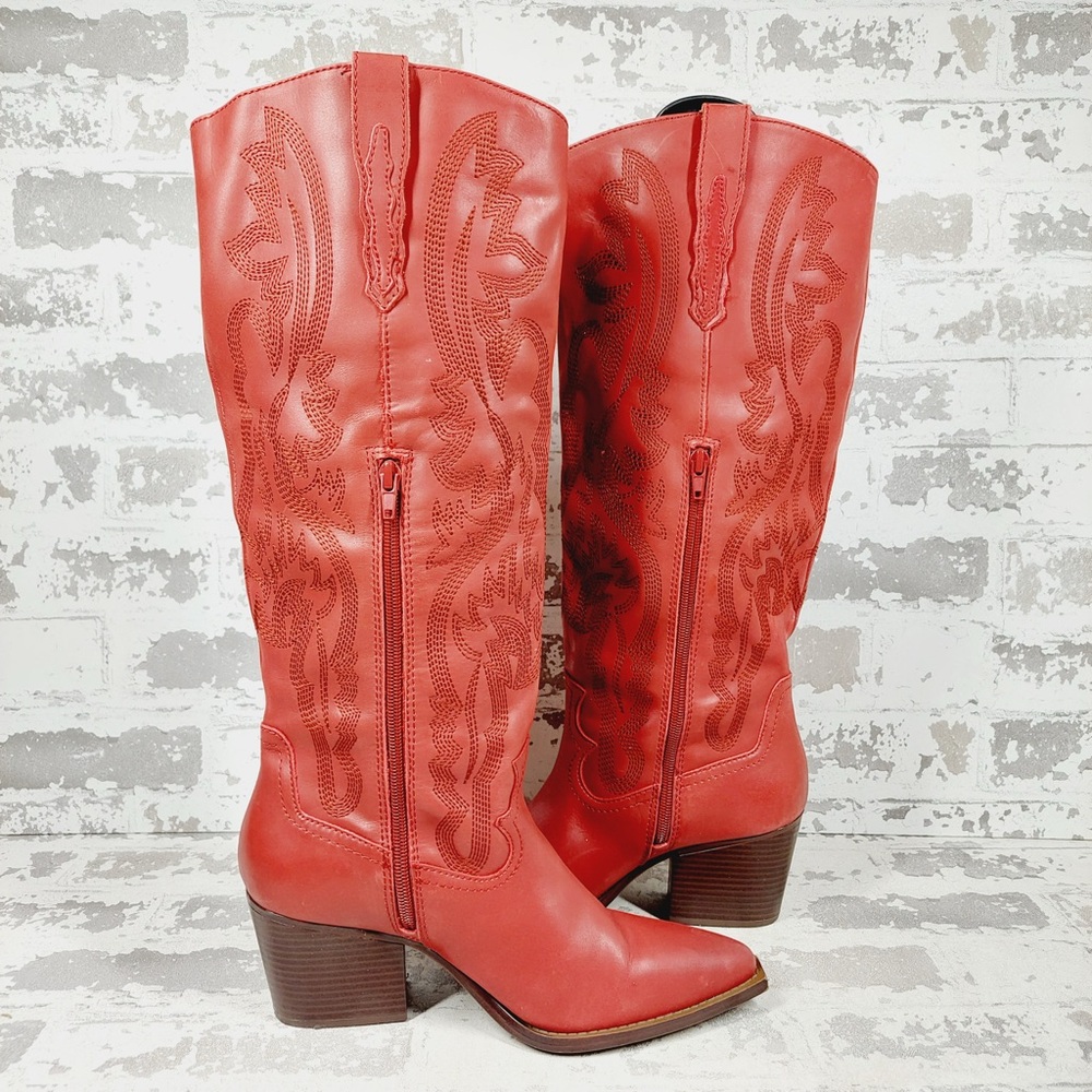 Crown Vintage Red Heeled Boots - Picture 3 of 15